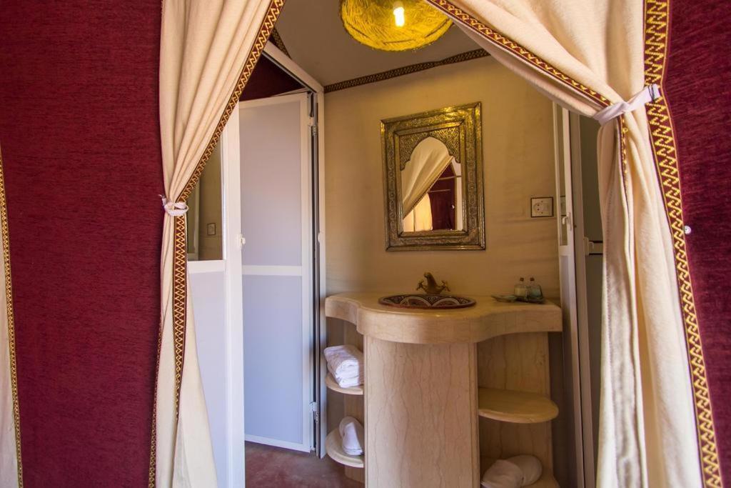 Sand Rose Luxury Camp メルズーガ エクステリア 写真
